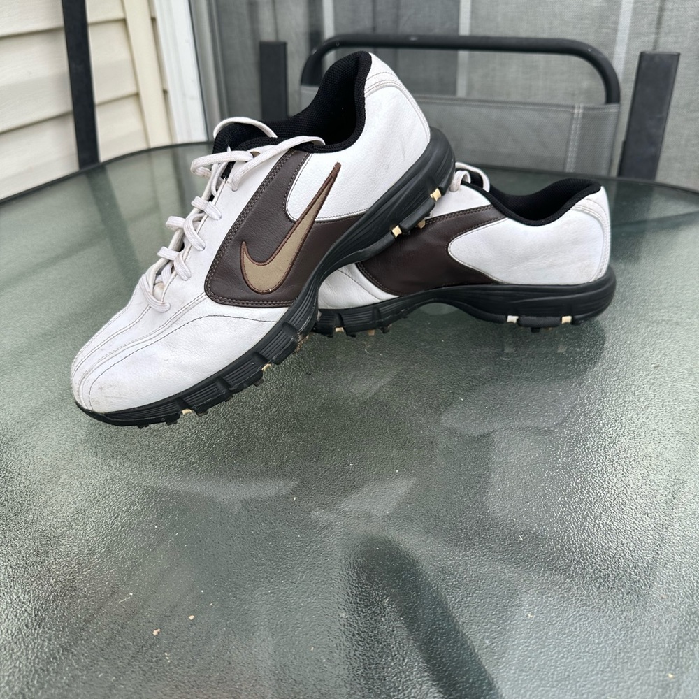 Nike golf shoes